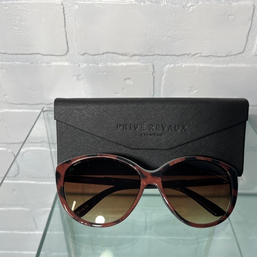 Black Oversized RX Sunglasses with Glamorous Cat-Eye Shape Prive Revaux - Picture 5 of 6